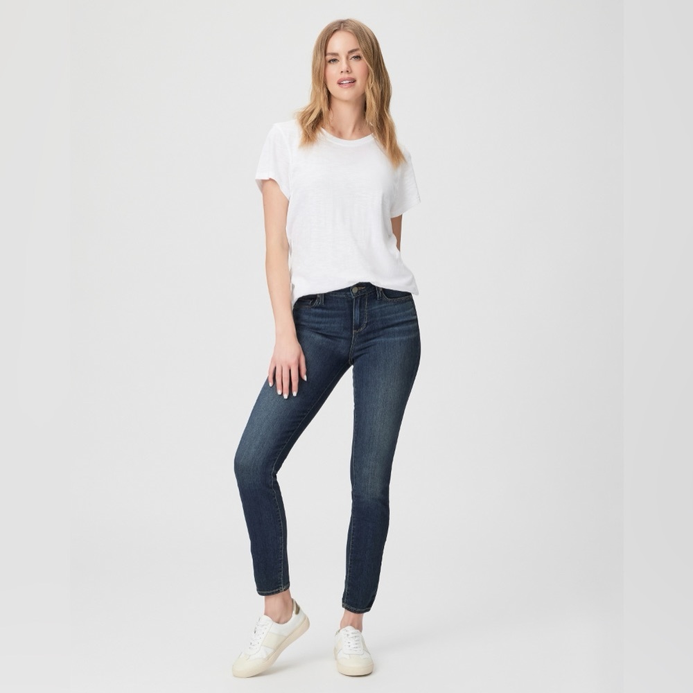 PAIGE DENIM Verdugo Ankle - Midrise, Size 25